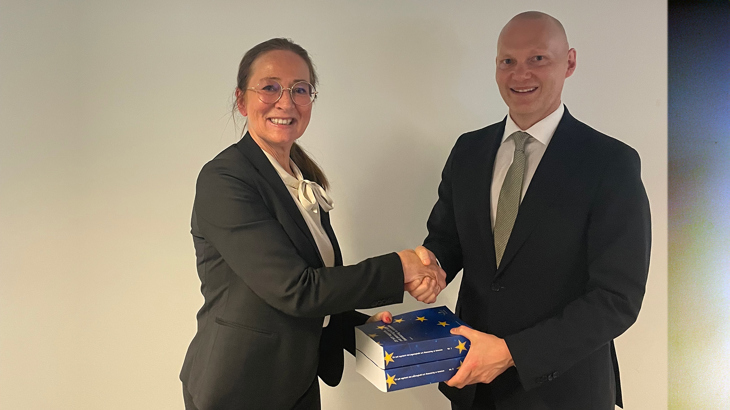 Helena Rosén Andersson presenterar nytt regelverk mot penningtvätt och terrorismfinansiering