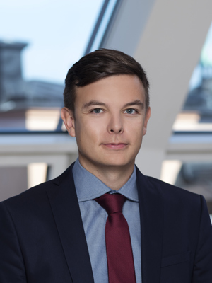 Kristoffer Larson